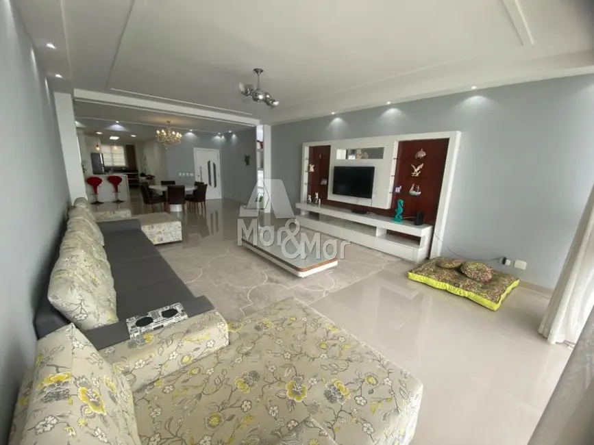 Foto 7 de Apartamento com 3 quartos à venda, 190m2 em Pitangueiras, Guaruja - SP