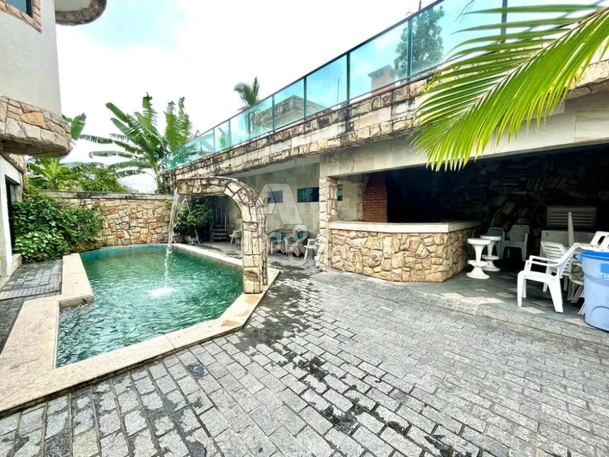 Foto 5 de Casa com 5 quartos à venda, 421m2 em Enseada, Guaruja - SP