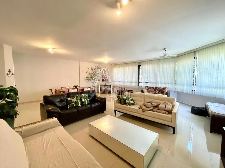 Foto 2 de Apartamento com 3 quartos à venda, 180m2 em Pitangueiras, Guaruja - SP