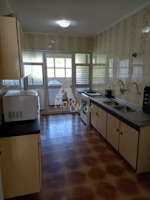 Apartamento com 3 quartos para alugar, 140m2 em Jardim Astúrias, Guaruja - SP - imagem 8 Foto 8 de Apartamento com 3 quartos para alugar, 140m2 em Jardim Astúrias, Guaruja - SP