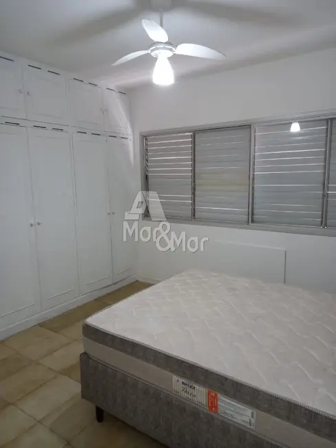 Apartamento com 3 quartos para alugar, 140m2 em Jardim Astúrias, Guaruja - SP - imagem 4 Foto 4 de Apartamento com 3 quartos para alugar, 140m2 em Jardim Astúrias, Guaruja - SP