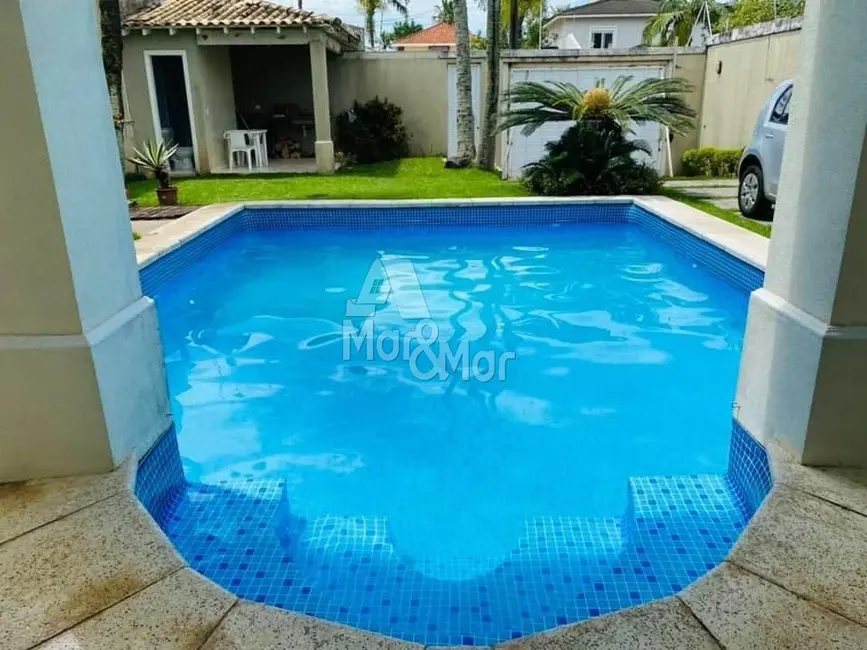 Foto 4 de Casa com 5 quartos à venda, 235m2 em Jardim Virgínia, Guaruja - SP