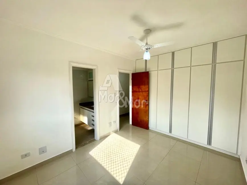 Apartamento com 3 quartos à venda, 130m2 em Pitangueiras, Guaruja - SP - imagem 9 Foto 9 de Apartamento com 3 quartos à venda, 130m2 em Pitangueiras, Guaruja - SP
