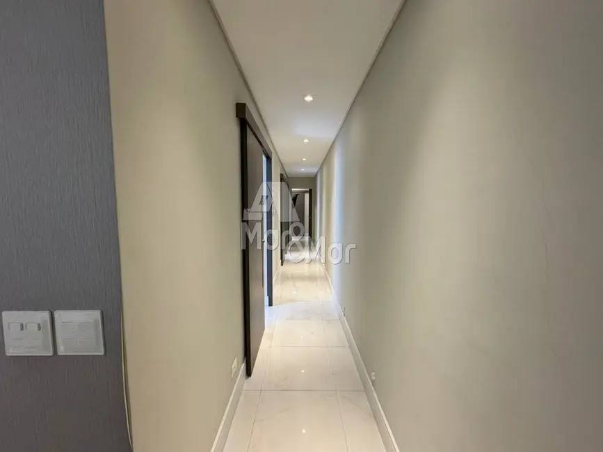 Loft / Flat com 3 quartos à venda, 113m2 em Pitangueiras, Guaruja - SP - imagem 9 Foto 9 de Loft / Flat com 3 quartos à venda, 113m2 em Pitangueiras, Guaruja - SP