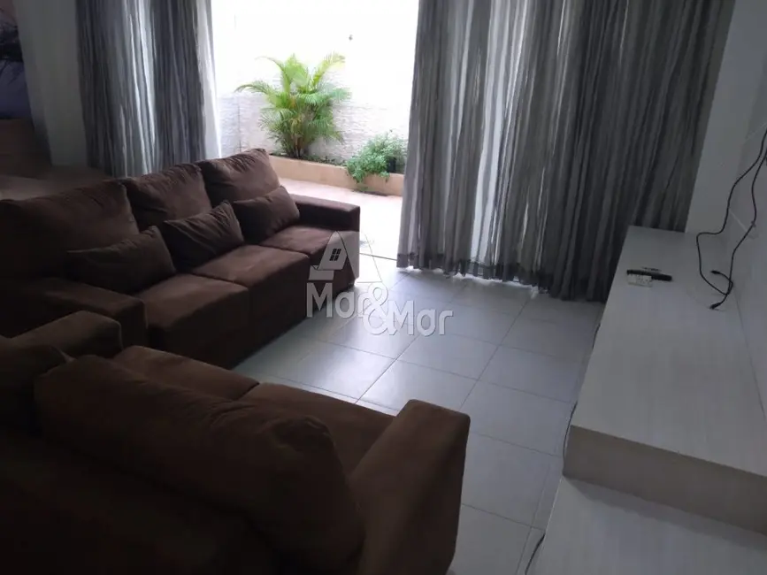 Foto 6 de Casa com 4 quartos à venda, 220m2 em Enseada, Guaruja - SP