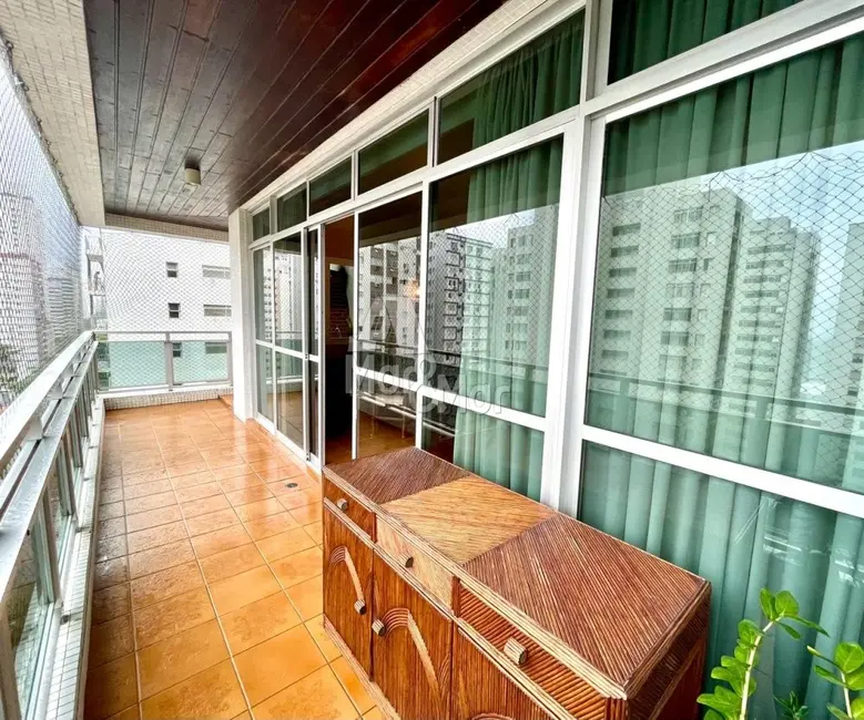 Apartamento com 3 quartos à venda, 170m2 em Pitangueiras, Guaruja - SP - imagem 6 Foto 6 de Apartamento com 3 quartos à venda, 170m2 em Pitangueiras, Guaruja - SP