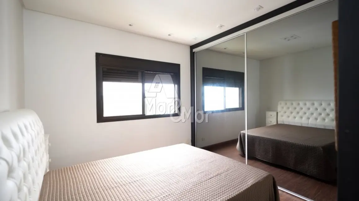 Foto 9 de Apartamento com 4 quartos à venda, 280m2 em Jardim Astúrias, Guaruja - SP