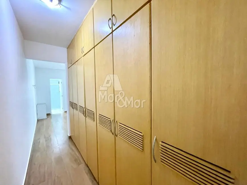 Apartamento com 3 quartos à venda, 182m2 em Pitangueiras, Guaruja - SP - imagem 9 Foto 9 de Apartamento com 3 quartos à venda, 182m2 em Pitangueiras, Guaruja - SP