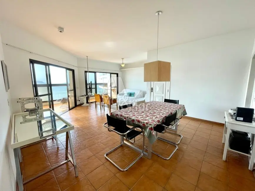 Foto 5 de Apartamento com 3 quartos à venda, 130m2 em Jardim Astúrias, Guaruja - SP