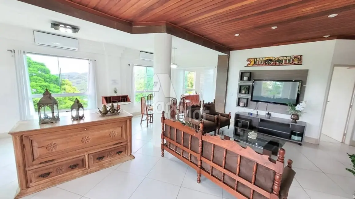 Casa de Condomínio com 3 quartos à venda, 247m2 em Enseada, Guaruja - SP - imagem 8 Foto 8 de Casa de Condomínio com 3 quartos à venda, 247m2 em Enseada, Guaruja - SP