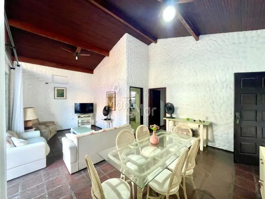 Foto 6 de Casa com 4 quartos à venda, 204m2 em Jardim Las Palmas, Guaruja - SP