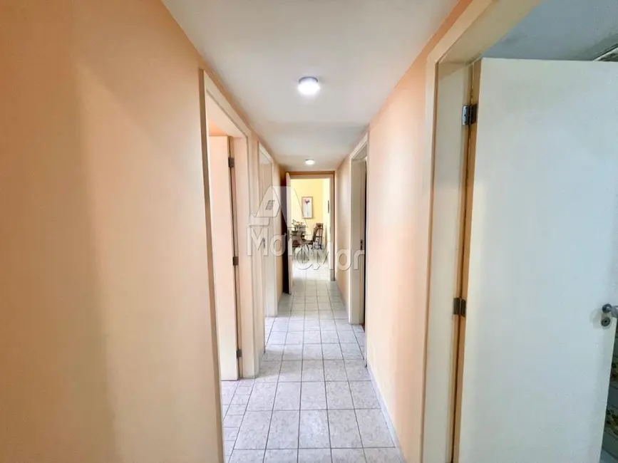 Foto 9 de Apartamento com 3 quartos à venda, 180m2 em Pitangueiras, Guaruja - SP