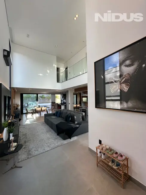 Foto 4 de Casa de Condomínio com 3 quartos à venda e para alugar, 326m2 em Votorantim - SP