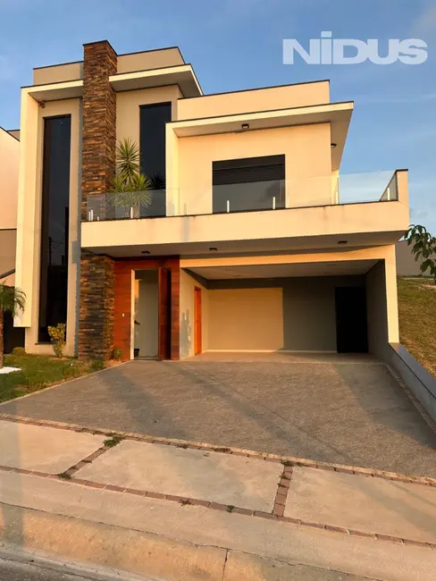 Foto 1 de Casa de Condomínio com 3 quartos à venda e para alugar, 200m2 em Votorantim - SP