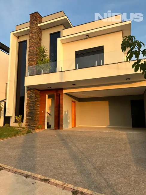Foto 2 de Casa de Condomínio com 3 quartos à venda e para alugar, 200m2 em Votorantim - SP