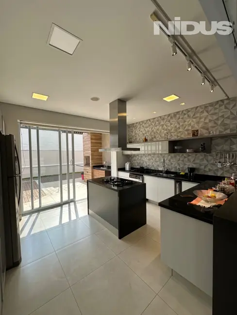 Foto 6 de Casa de Condomínio com 3 quartos à venda e para alugar, 321m2 em Alphaville Nova Esplanada, Votorantim - SP