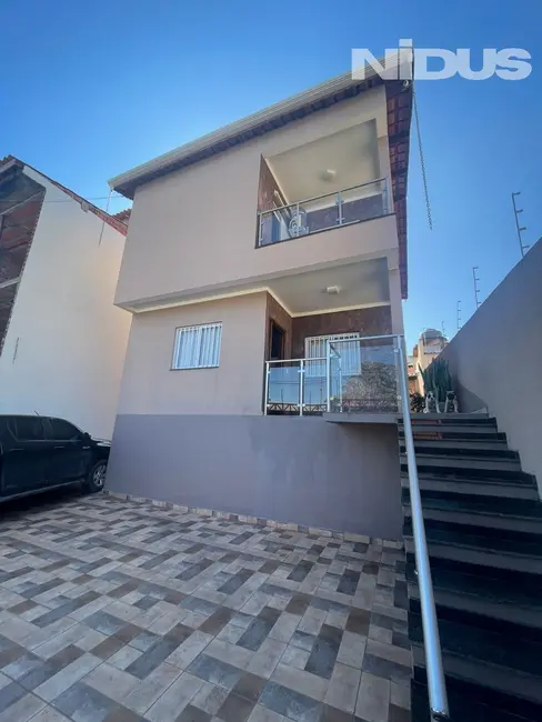 Foto 1 de Casa com 3 quartos à venda, 180m2 em Jardim do Sol, Sorocaba - SP