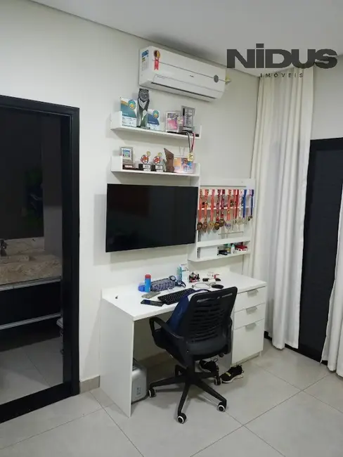 Casa com 2 quartos à venda, 217m2 em Jardim Residencial Chácara Ondina, Sorocaba - SP - imagem 7 Foto 7 de Casa com 2 quartos à venda, 217m2 em Jardim Residencial Chácara Ondina, Sorocaba - SP