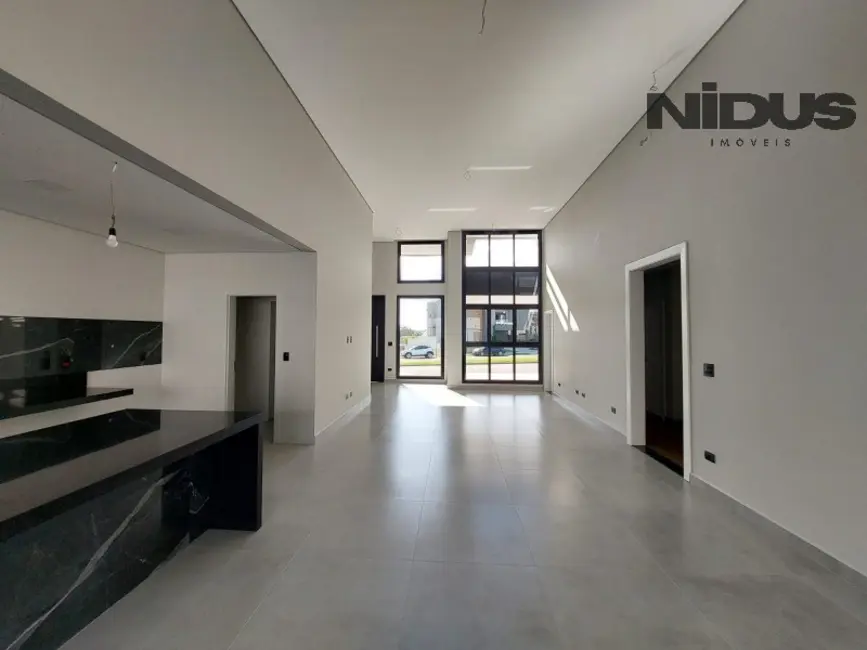 Casa de Condomínio com 3 quartos à venda, 245m2 em Alphaville Nova Esplanada, Votorantim - SP - imagem 5 Foto 5 de Casa de Condomínio com 3 quartos à venda, 245m2 em Alphaville Nova Esplanada, Votorantim - SP