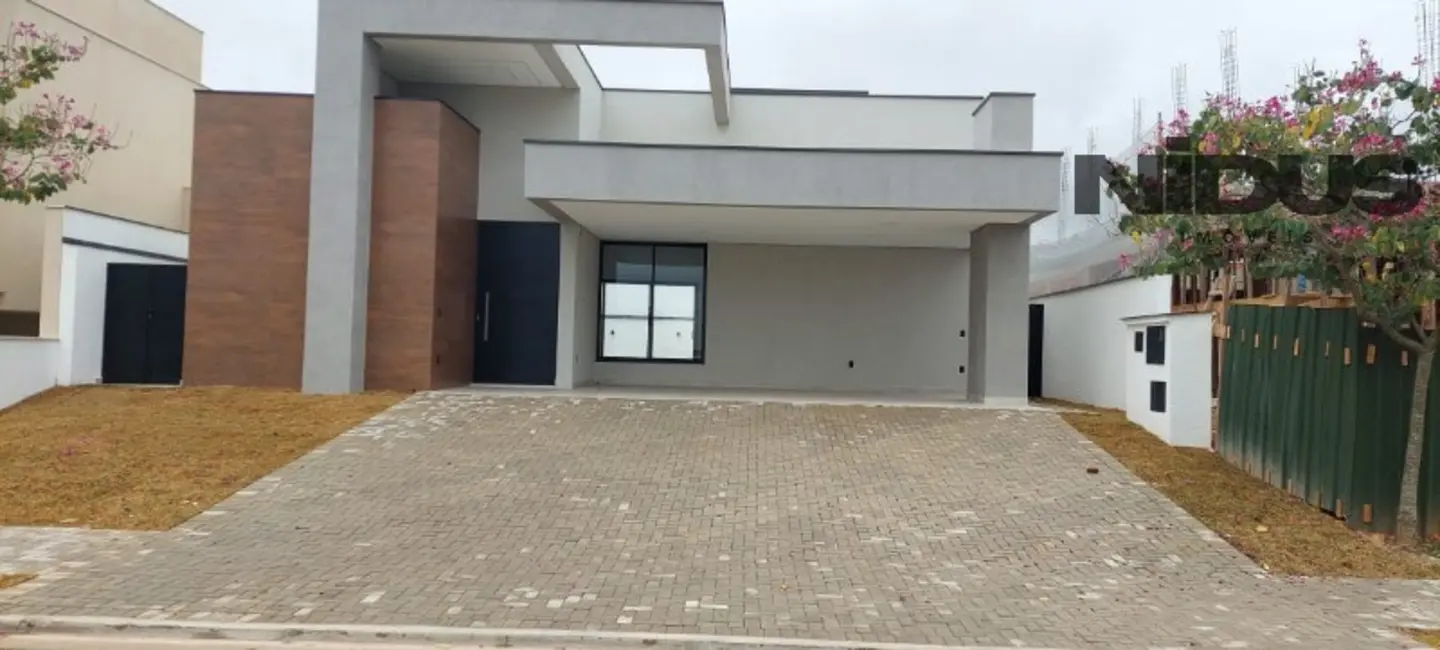 Foto 1 de Casa de Condomínio com 3 quartos à venda, 248m2 em Votorantim - SP