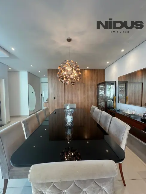 Casa de Condomínio com 3 quartos à venda, 255m2 em Jardim Residencial Mont Blanc, Sorocaba - SP - imagem 1 Foto 1 de Casa de Condomínio com 3 quartos à venda, 255m2 em Jardim Residencial Mont Blanc, Sorocaba - SP