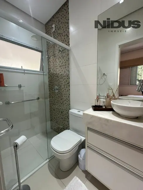 Casa de Condomínio com 3 quartos à venda, 255m2 em Jardim Residencial Mont Blanc, Sorocaba - SP - imagem 6 Foto 6 de Casa de Condomínio com 3 quartos à venda, 255m2 em Jardim Residencial Mont Blanc, Sorocaba - SP