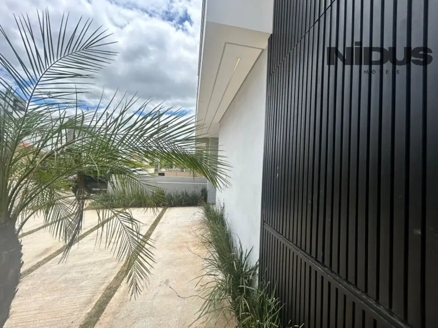 Foto 2 de Casa de Condomínio com 3 quartos à venda, 110m2 em Horto Florestal, Sorocaba - SP