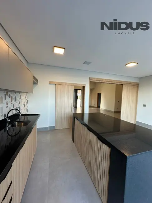 Foto 8 de Casa de Condomínio com 3 quartos à venda, 251m2 em Votorantim - SP