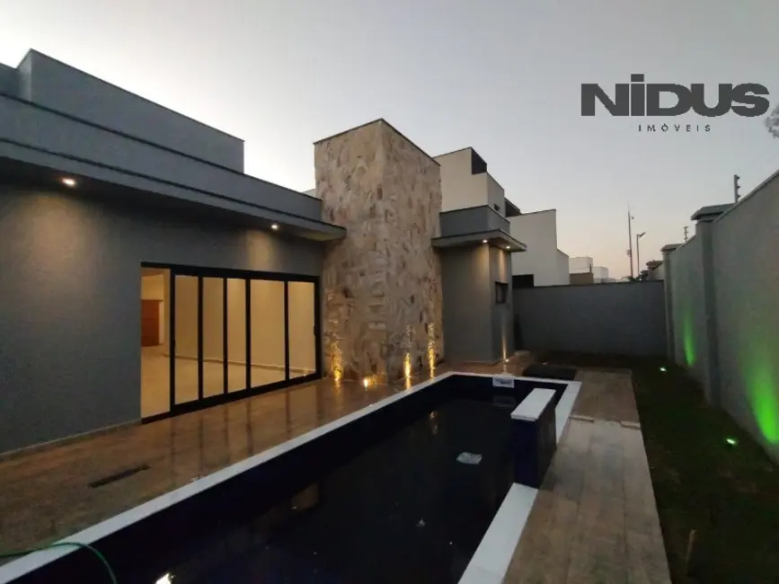 Foto 1 de Casa de Condomínio com 3 quartos à venda, 243m2 em Votorantim - SP