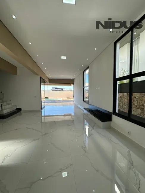 Casa de Condomínio com 3 quartos à venda, 339m2 em Jardim Residencial Chácara Ondina, Sorocaba - SP - imagem 6 Foto 6 de Casa de Condomínio com 3 quartos à venda, 339m2 em Jardim Residencial Chácara Ondina, Sorocaba - SP