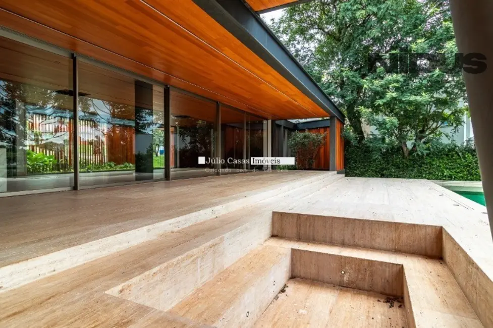 Foto 2 de Casa de Condomínio com 5 quartos à venda, 700m2 em Aracoiaba Da Serra - SP