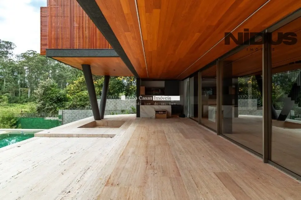 Foto 3 de Casa de Condomínio com 5 quartos à venda, 700m2 em Aracoiaba Da Serra - SP