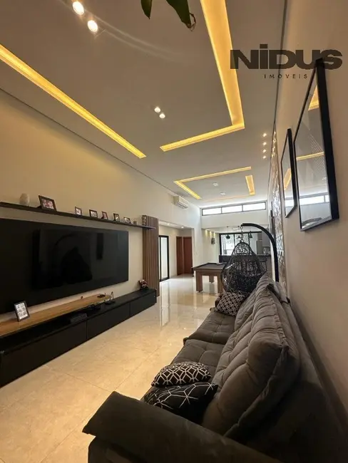 Foto 3 de Casa de Condomínio com 2 quartos à venda, 163m2 em Recreio dos Sorocabanos, Sorocaba - SP