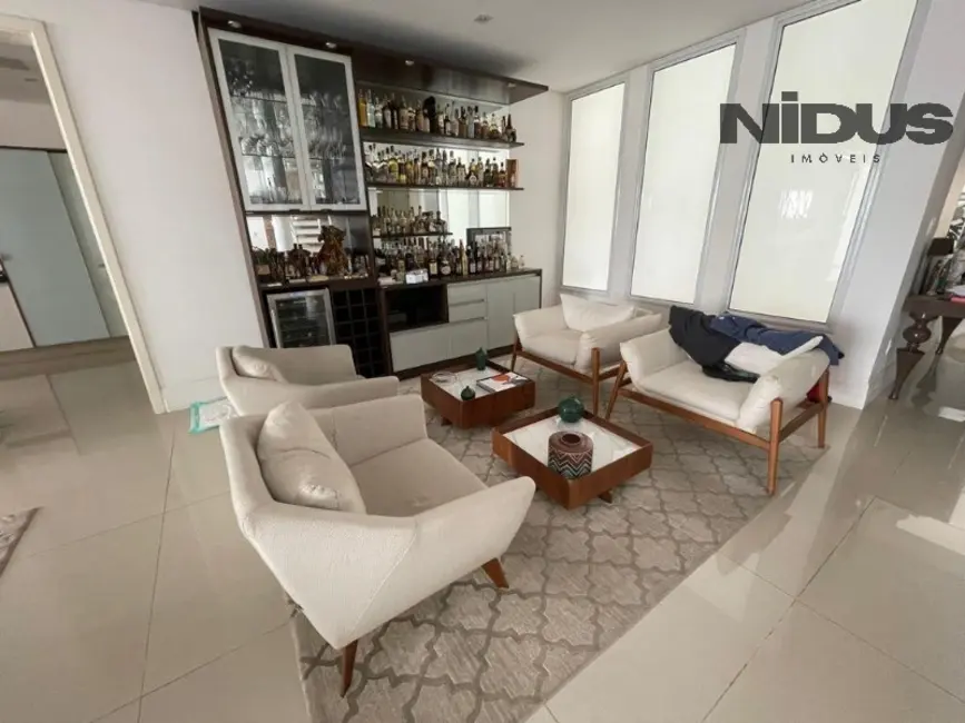 Casa de Condomínio com 3 quartos à venda, 400m2 em Jardim Residencial Tivoli Park, Sorocaba - SP - imagem 1 Foto 1 de Casa de Condomínio com 3 quartos à venda, 400m2 em Jardim Residencial Tivoli Park, Sorocaba - SP
