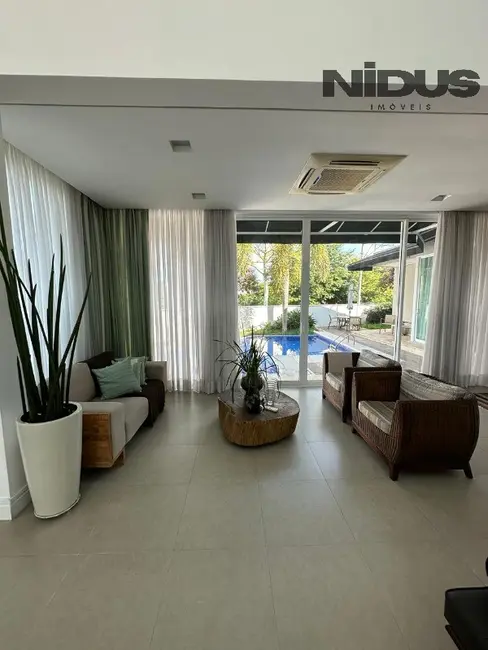 Casa de Condomínio com 4 quartos à venda, 513m2 em Jardim Residencial Mont Blanc, Sorocaba - SP - imagem 4 Foto 4 de Casa de Condomínio com 4 quartos à venda, 513m2 em Jardim Residencial Mont Blanc, Sorocaba - SP