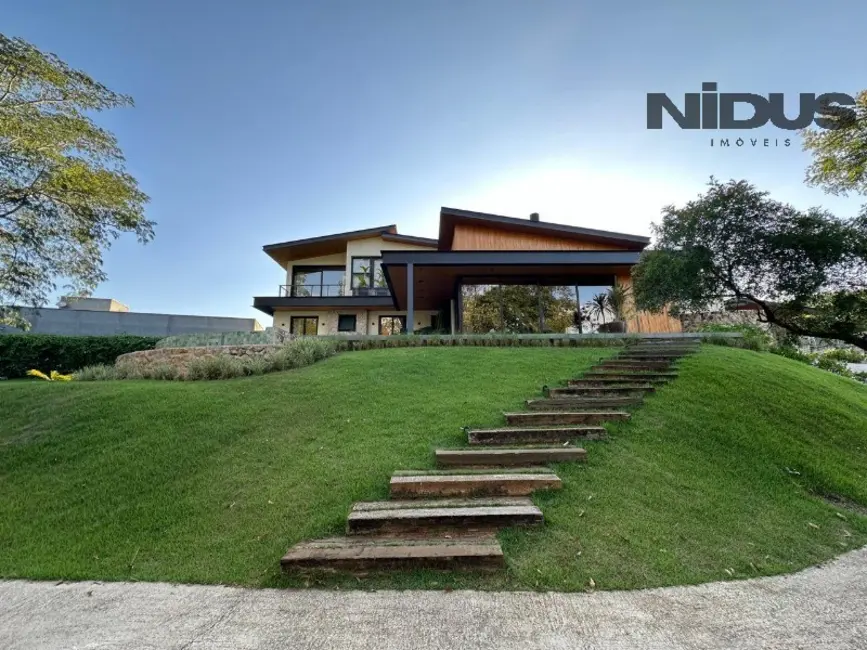 Casa de Condomínio com 3 quartos à venda, 390m2 em Condomínio Residencial Terras de São Lucas, Sorocaba - SP - imagem 1 Foto 1 de Casa de Condomínio com 3 quartos à venda, 390m2 em Condomínio Residencial Terras de São Lucas, Sorocaba - SP