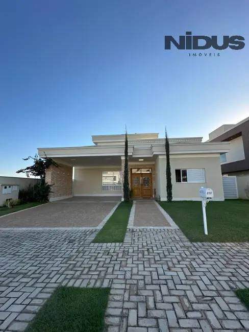 Foto 1 de Casa de Condomínio com 3 quartos à venda, 247m2 em Votorantim - SP