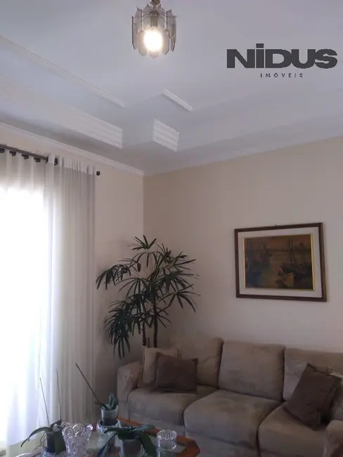 Casa de Condomínio com 3 quartos à venda, 220m2 em Parque Residencial Villa dos Inglezes, Sorocaba - SP - imagem 5 Foto 5 de Casa de Condomínio com 3 quartos à venda, 220m2 em Parque Residencial Villa dos Inglezes, Sorocaba - SP