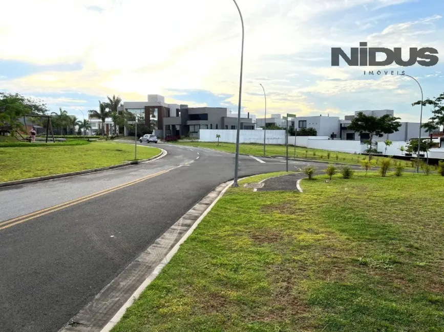 Foto 3 de Terreno / Lote à venda, 615m2 em Votorantim - SP