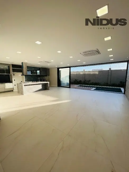 Casa de Condomínio com 5 quartos à venda, 400m2 em Alphaville Nova Esplanada, Votorantim - SP - imagem 5 Foto 5 de Casa de Condomínio com 5 quartos à venda, 400m2 em Alphaville Nova Esplanada, Votorantim - SP
