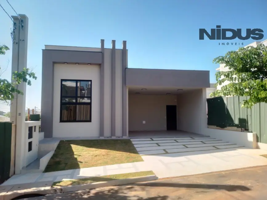 Casa de Condomínio com 3 quartos à venda, 150m2 em Parque Residencial Villa dos Inglezes, Sorocaba - SP - imagem 1 Foto 1 de Casa de Condomínio com 3 quartos à venda, 150m2 em Parque Residencial Villa dos Inglezes, Sorocaba - SP