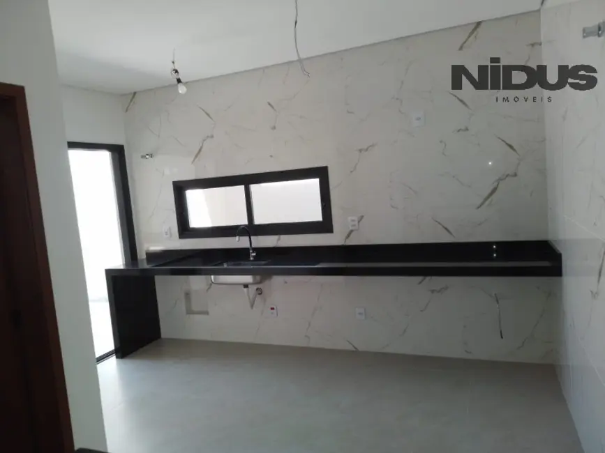 Casa de Condomínio com 3 quartos à venda, 150m2 em Parque Residencial Villa dos Inglezes, Sorocaba - SP - imagem 5 Foto 5 de Casa de Condomínio com 3 quartos à venda, 150m2 em Parque Residencial Villa dos Inglezes, Sorocaba - SP