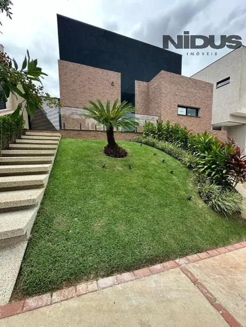 Foto 1 de Casa de Condomínio com 4 quartos à venda, 317m2 em Votorantim - SP