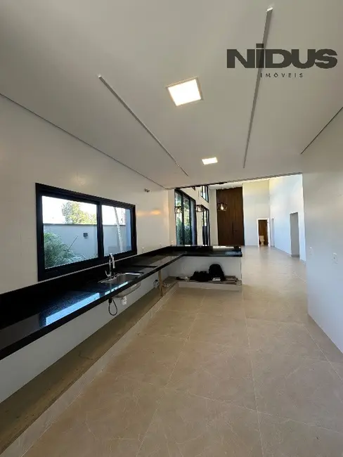 Casa de Condomínio com 3 quartos à venda, 283m2 em Sorocaba - SP - imagem 9 Foto 9 de Casa de Condomínio com 3 quartos à venda, 283m2 em Sorocaba - SP
