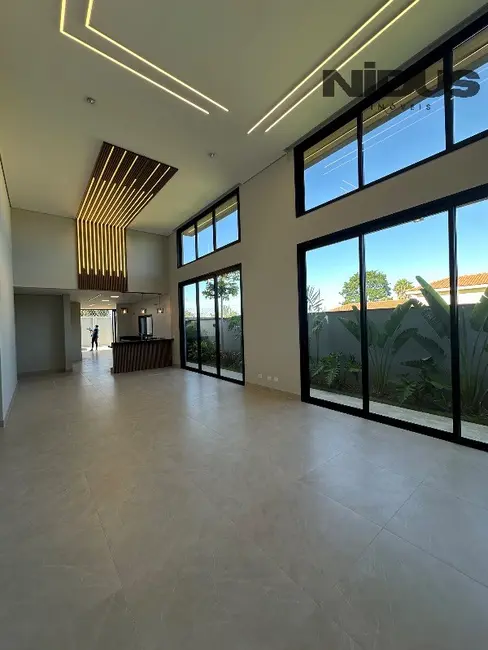Casa de Condomínio com 3 quartos à venda, 283m2 em Sorocaba - SP - imagem 4 Foto 4 de Casa de Condomínio com 3 quartos à venda, 283m2 em Sorocaba - SP