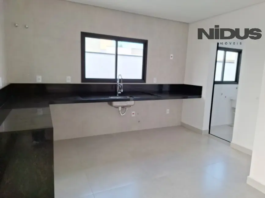 Foto 4 de Casa de Condomínio com 3 quartos à venda, 240m2 em Votorantim - SP