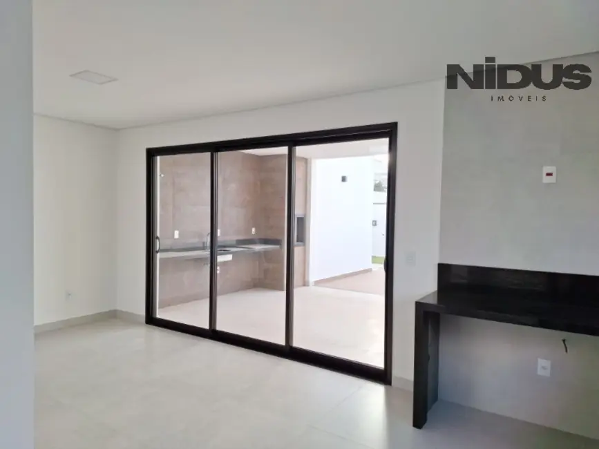 Foto 8 de Casa de Condomínio com 3 quartos à venda, 240m2 em Votorantim - SP