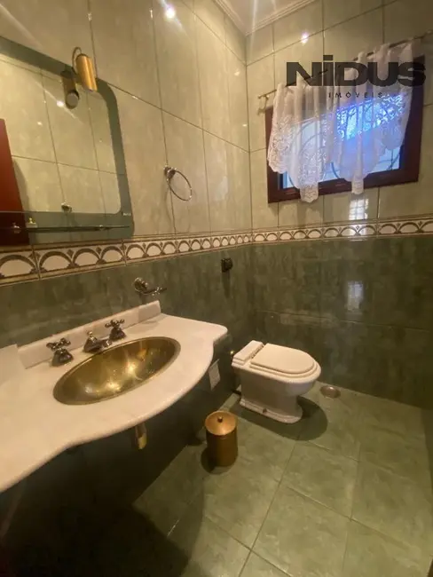 Casa com 3 quartos à venda e para alugar, 486m2 em Jardim América, Sorocaba - SP - imagem 4 Foto 4 de Casa com 3 quartos à venda e para alugar, 486m2 em Jardim América, Sorocaba - SP