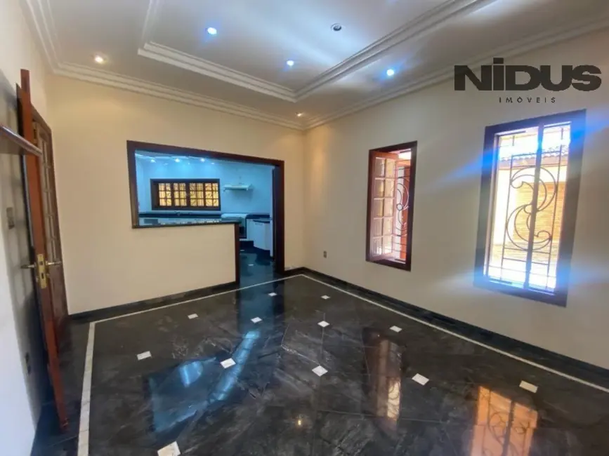 Casa com 3 quartos à venda e para alugar, 486m2 em Jardim América, Sorocaba - SP - imagem 5 Foto 5 de Casa com 3 quartos à venda e para alugar, 486m2 em Jardim América, Sorocaba - SP