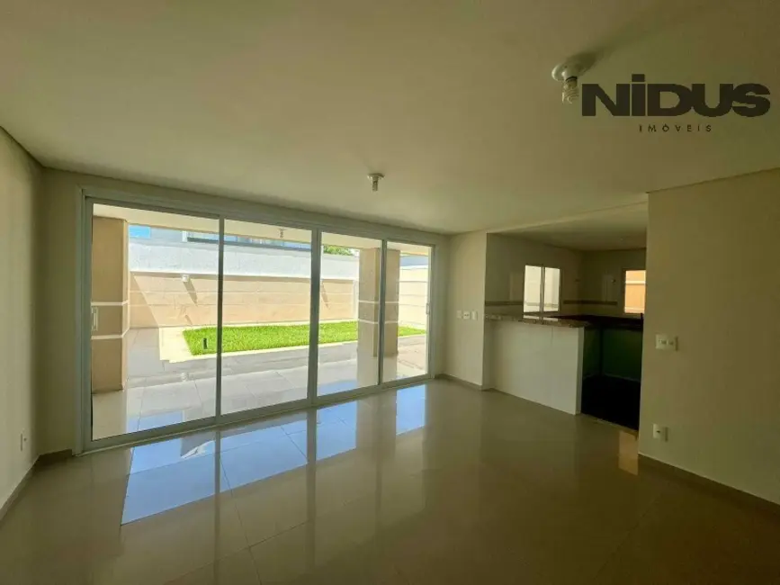 Casa de Condomínio com 3 quartos à venda, 200m2 em Jardim Residencial Campos do Conde, Sorocaba - SP - imagem 8 Foto 8 de Casa de Condomínio com 3 quartos à venda, 200m2 em Jardim Residencial Campos do Conde, Sorocaba - SP